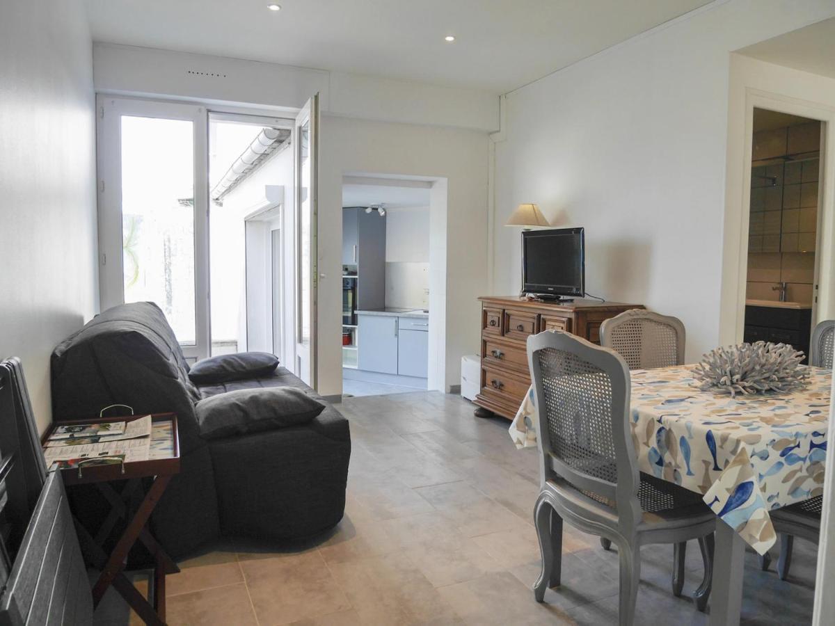 Appartement Renove En Plein Centre De Palais Avec Cour Ensoleillee, Proche Du Port, Animaux Acceptes - Fr-1-418-222 Ngoại thất bức ảnh