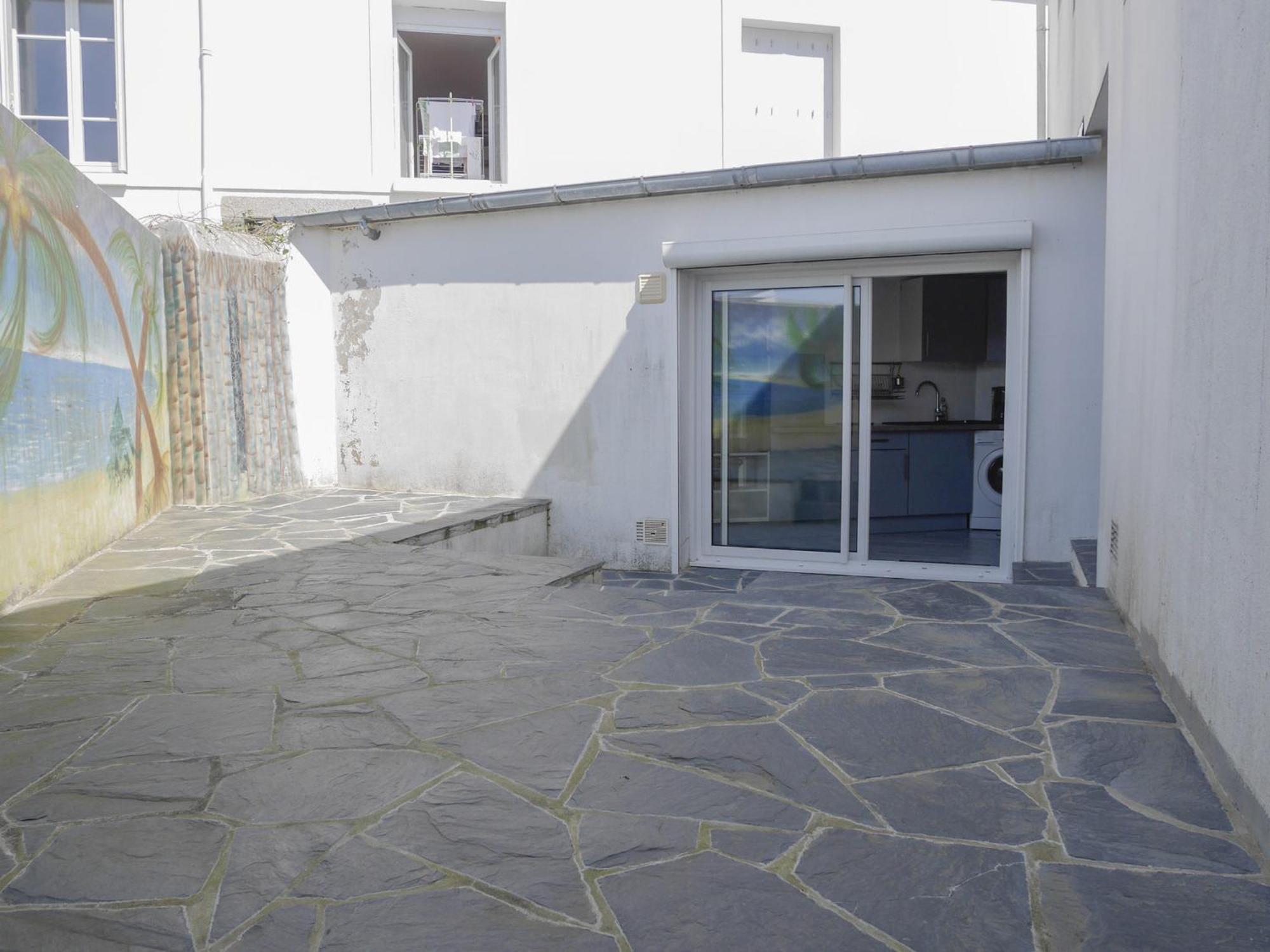 Appartement Renove En Plein Centre De Palais Avec Cour Ensoleillee, Proche Du Port, Animaux Acceptes - Fr-1-418-222 Ngoại thất bức ảnh